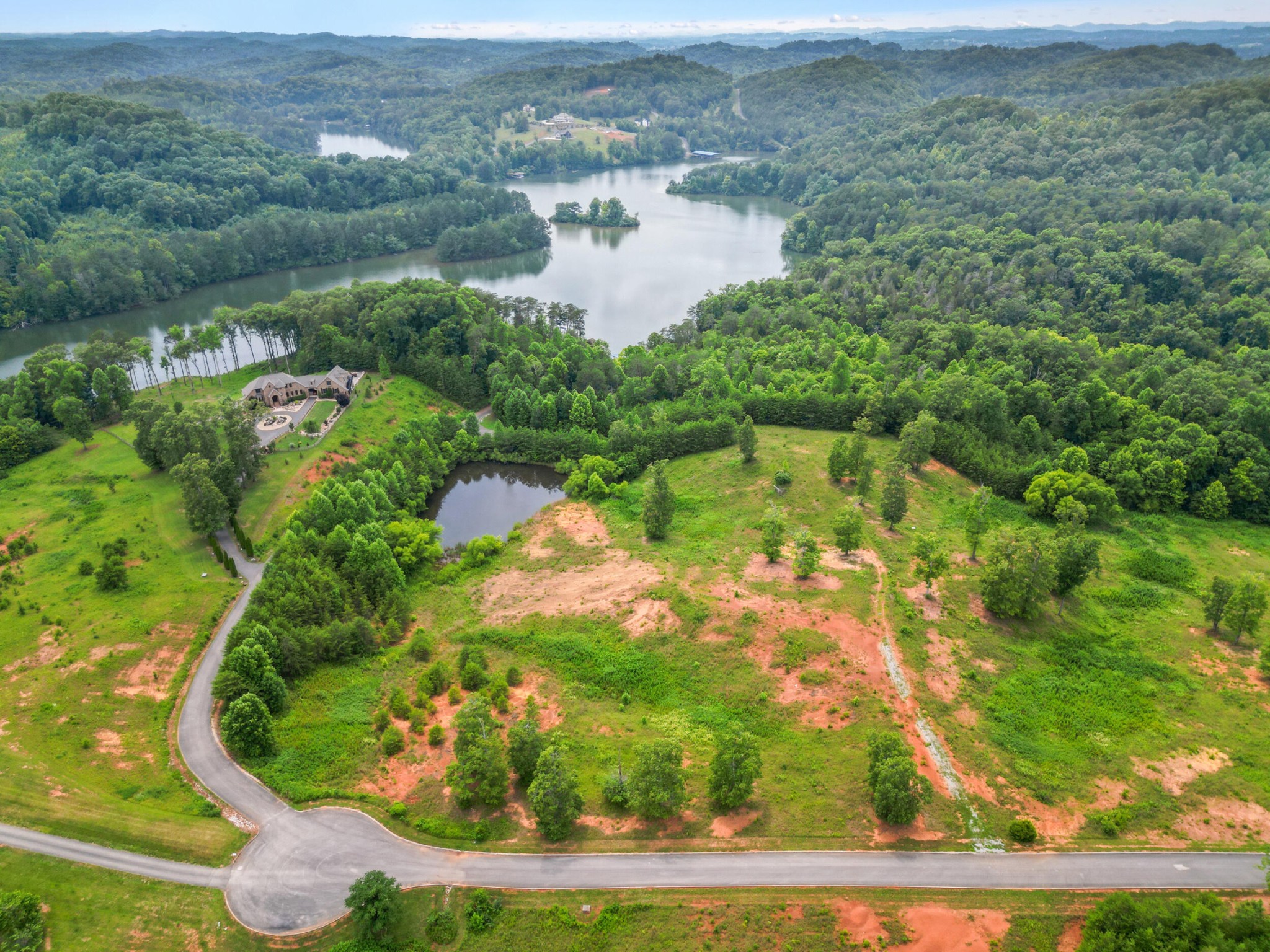 8 Shiners Bluff Drive Madisonville TN 37354