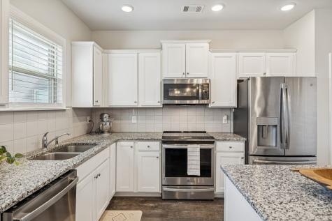 2910 Hen Brook Drive Columbia TN 38401