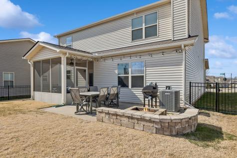 2910 Hen Brook Drive Columbia TN 38401