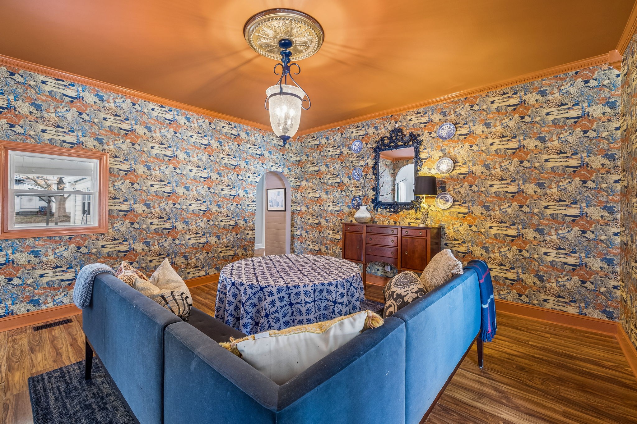 500 5th Ave, E Springfield TN 37172