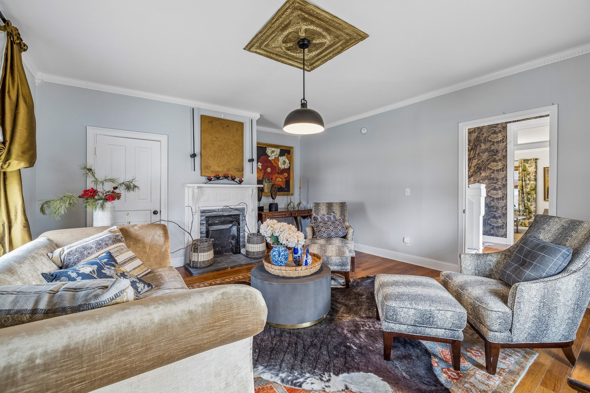 500 5th Ave, E Springfield TN 37172