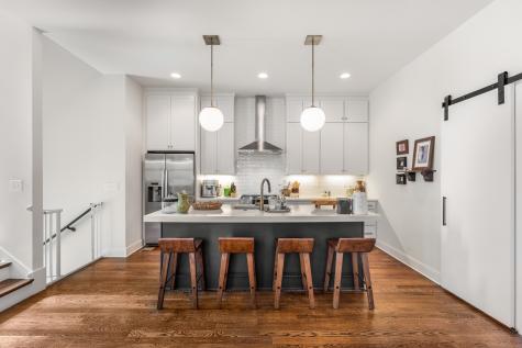 807B Porter Road Nashville TN 37206