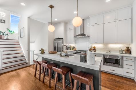 807B Porter Road Nashville TN 37206