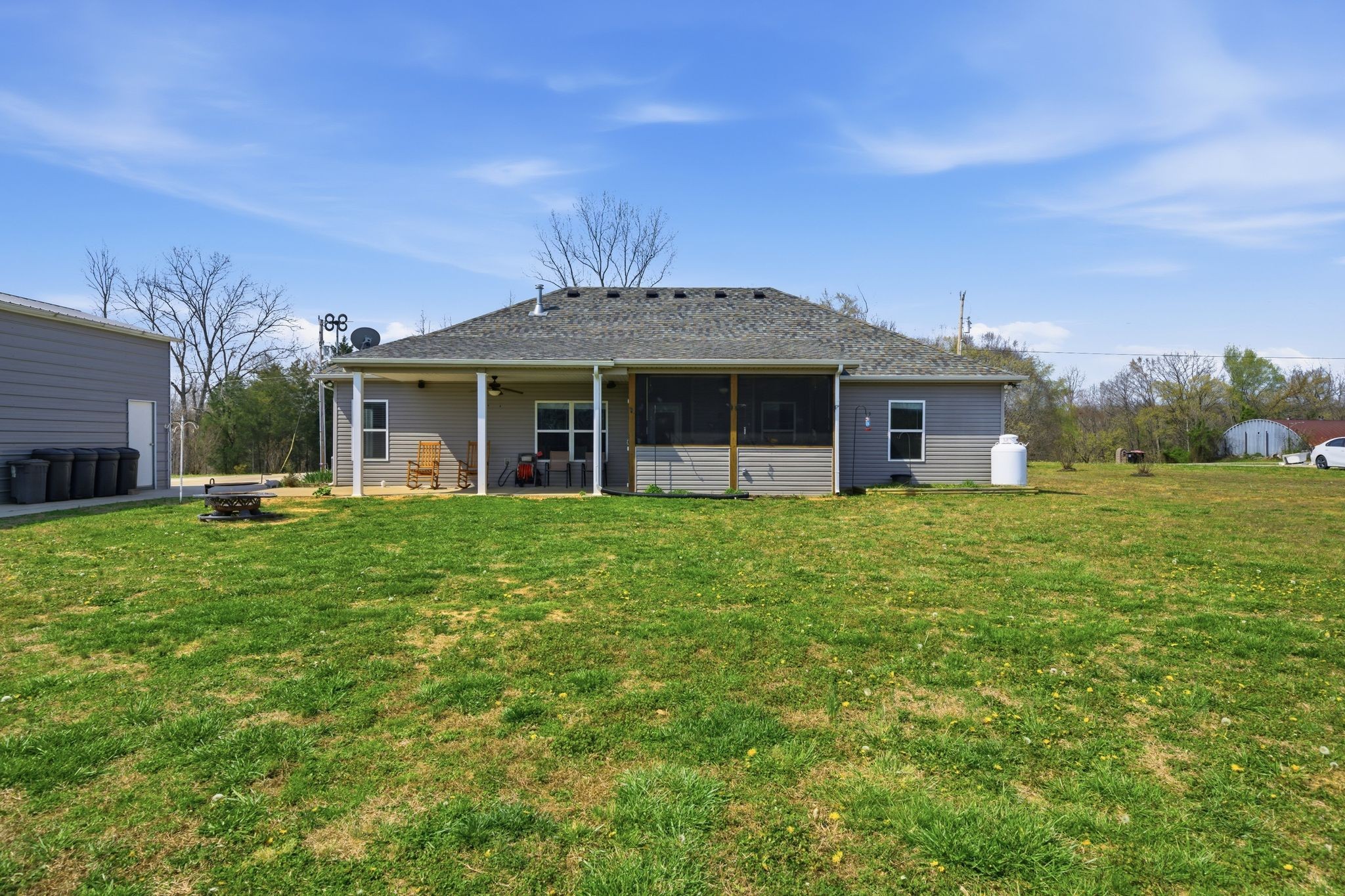 4865 Devers Road Southside TN 37171