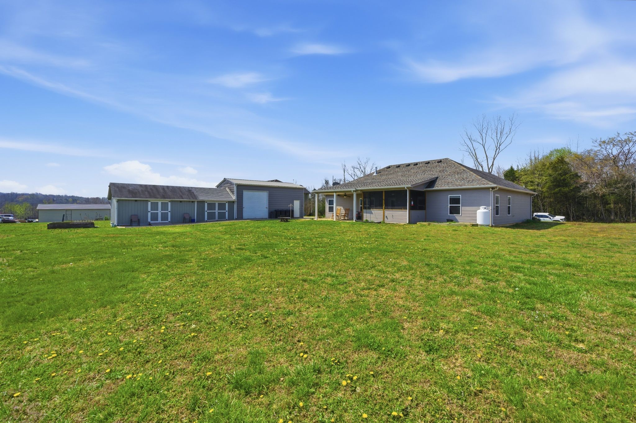 4865 Devers Road Southside TN 37171
