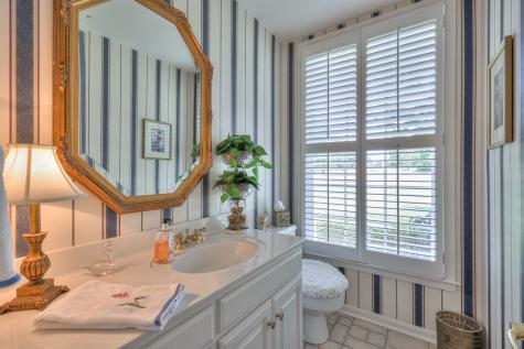 2003 Riverview Drive Murfreesboro TN 37129