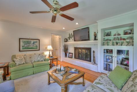 2003 Riverview Drive Murfreesboro TN 37129