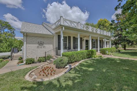 2003 Riverview Drive Murfreesboro TN 37129