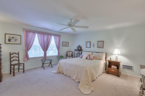 2003 Riverview Drive Murfreesboro TN 37129