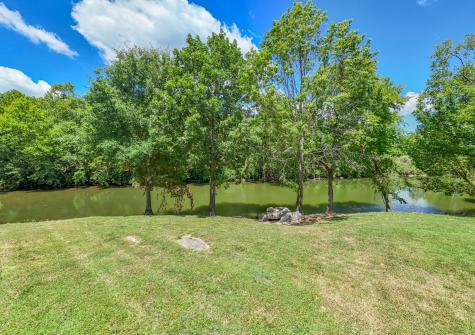 2003 Riverview Drive Murfreesboro TN 37129