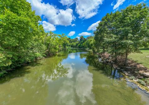 2003 Riverview Drive Murfreesboro TN 37129