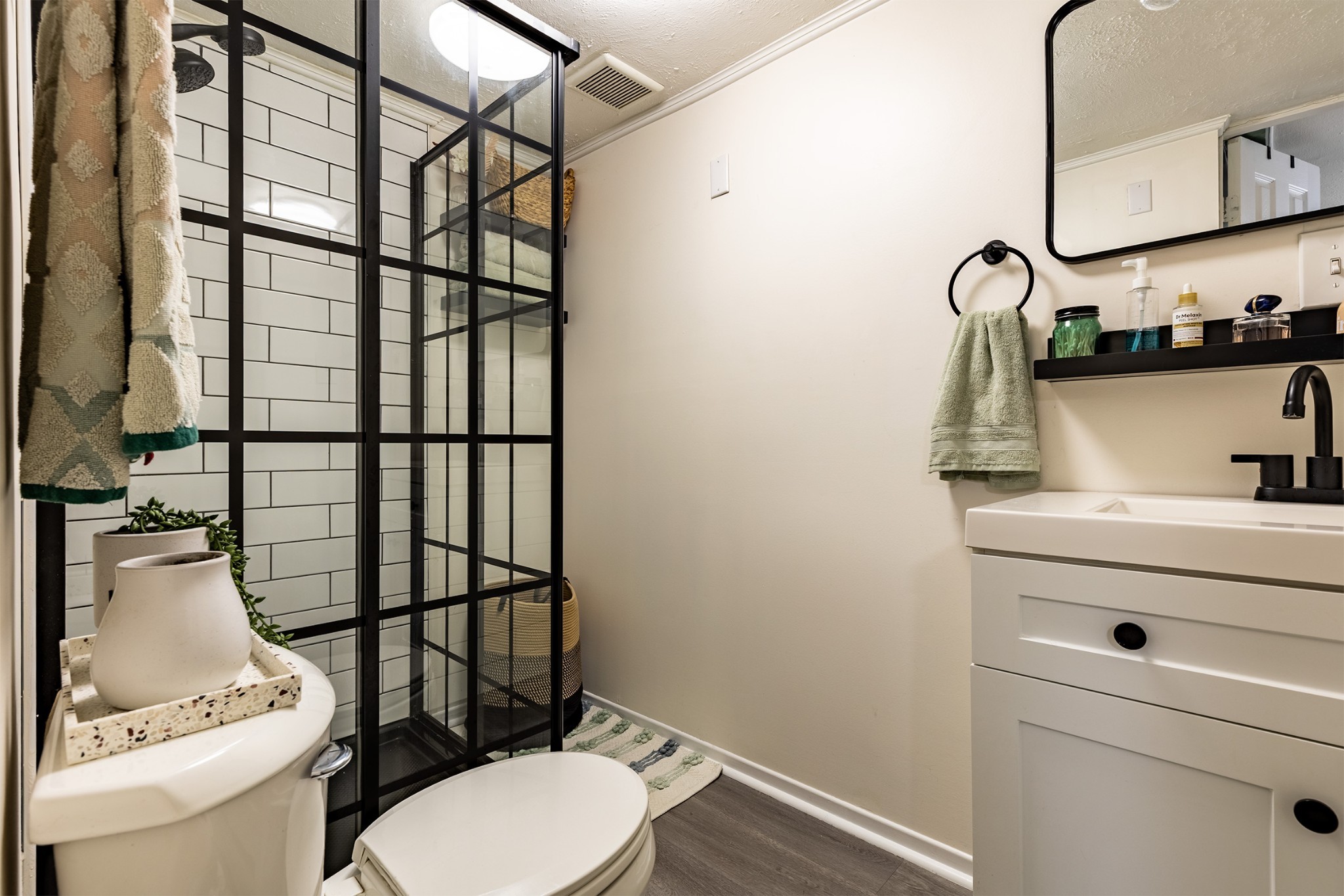 306B Queen Avenue Nashville TN 37207