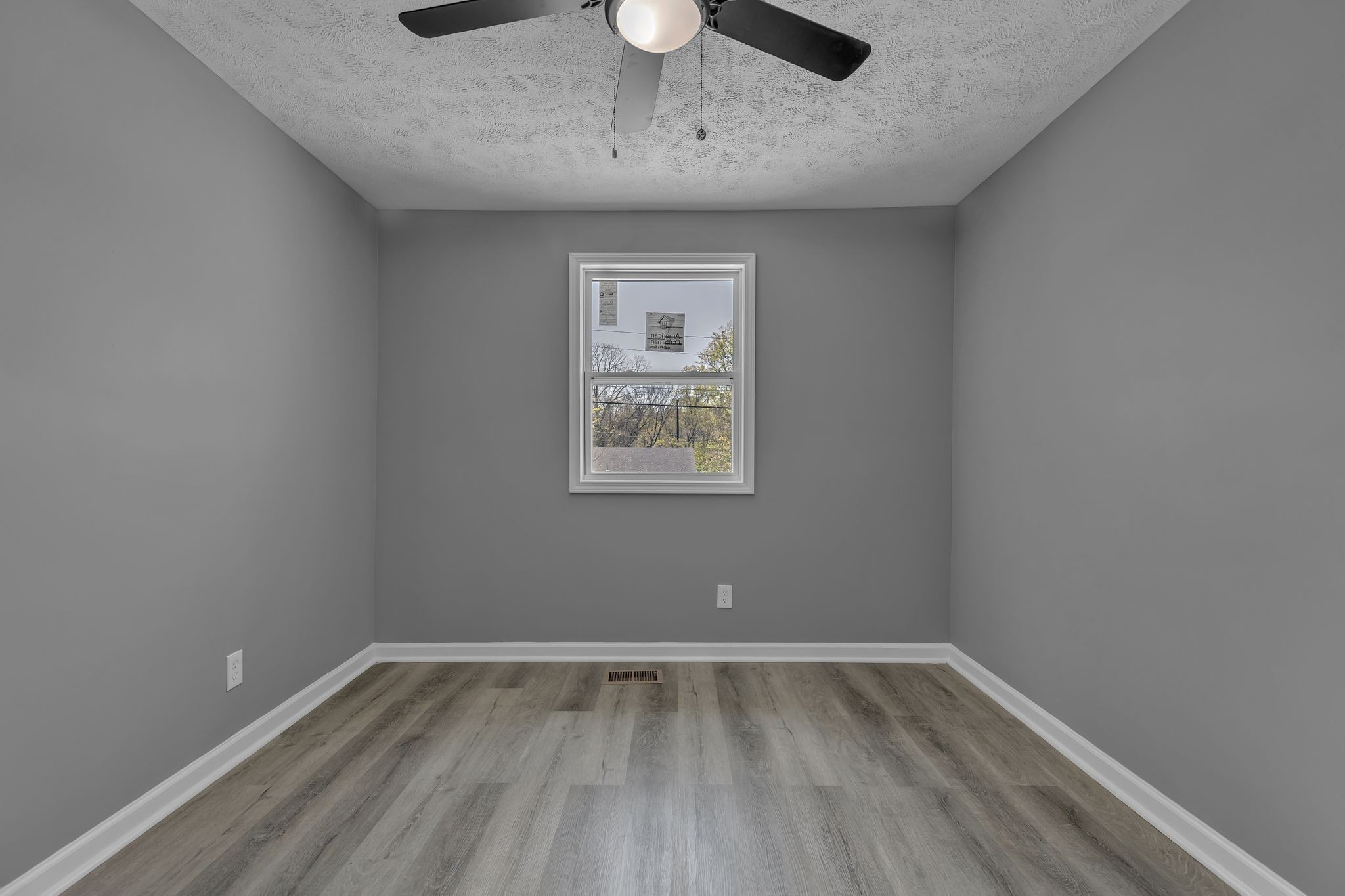1916 Louanne Drive Nashville TN 37217