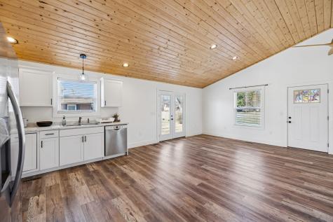 516 Davis Street Cowan TN 37318