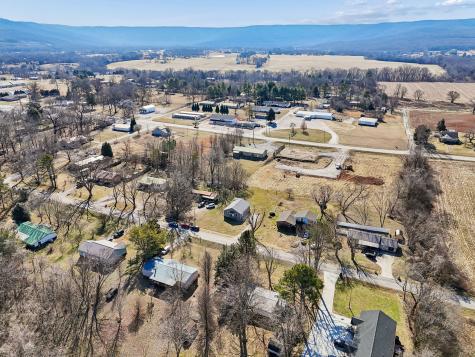 516 Davis Street Cowan TN 37318