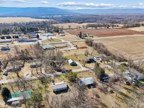 516 Davis Street Cowan TN 37318