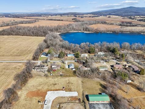 516 Davis Street Cowan TN 37318