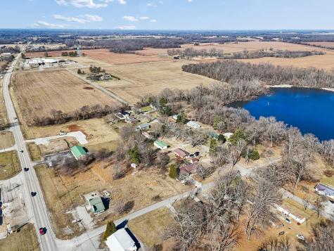 516 Davis Street Cowan TN 37318