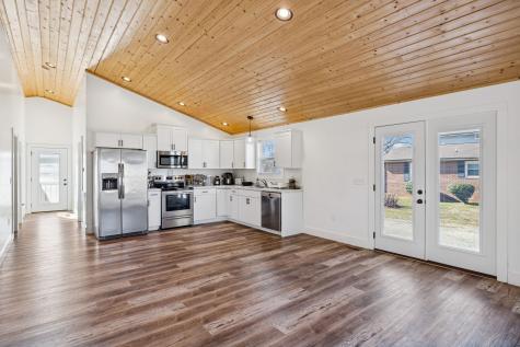516 Davis Street Cowan TN 37318