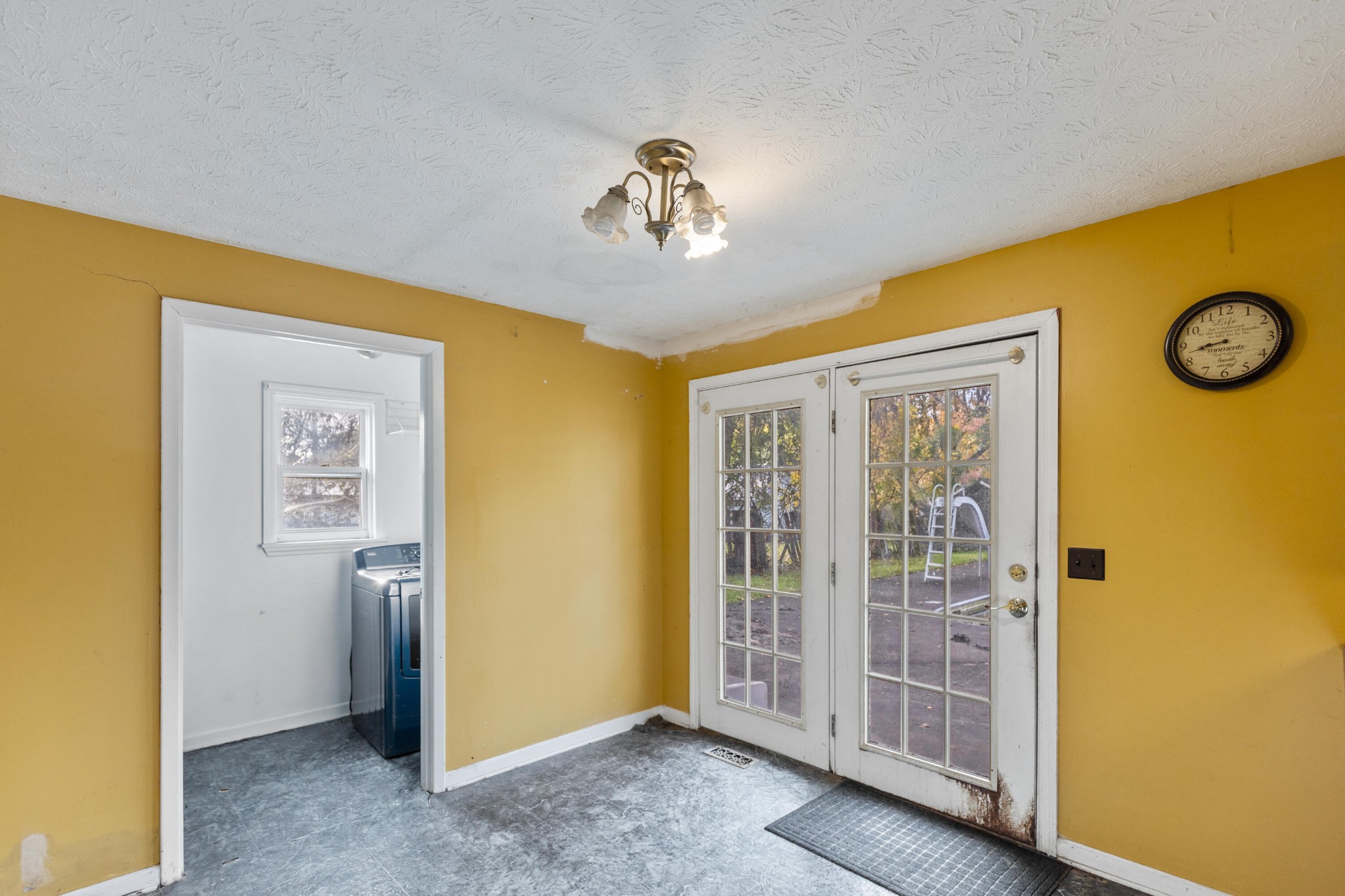 214 E Rhea Avenue Spring City TN 37381