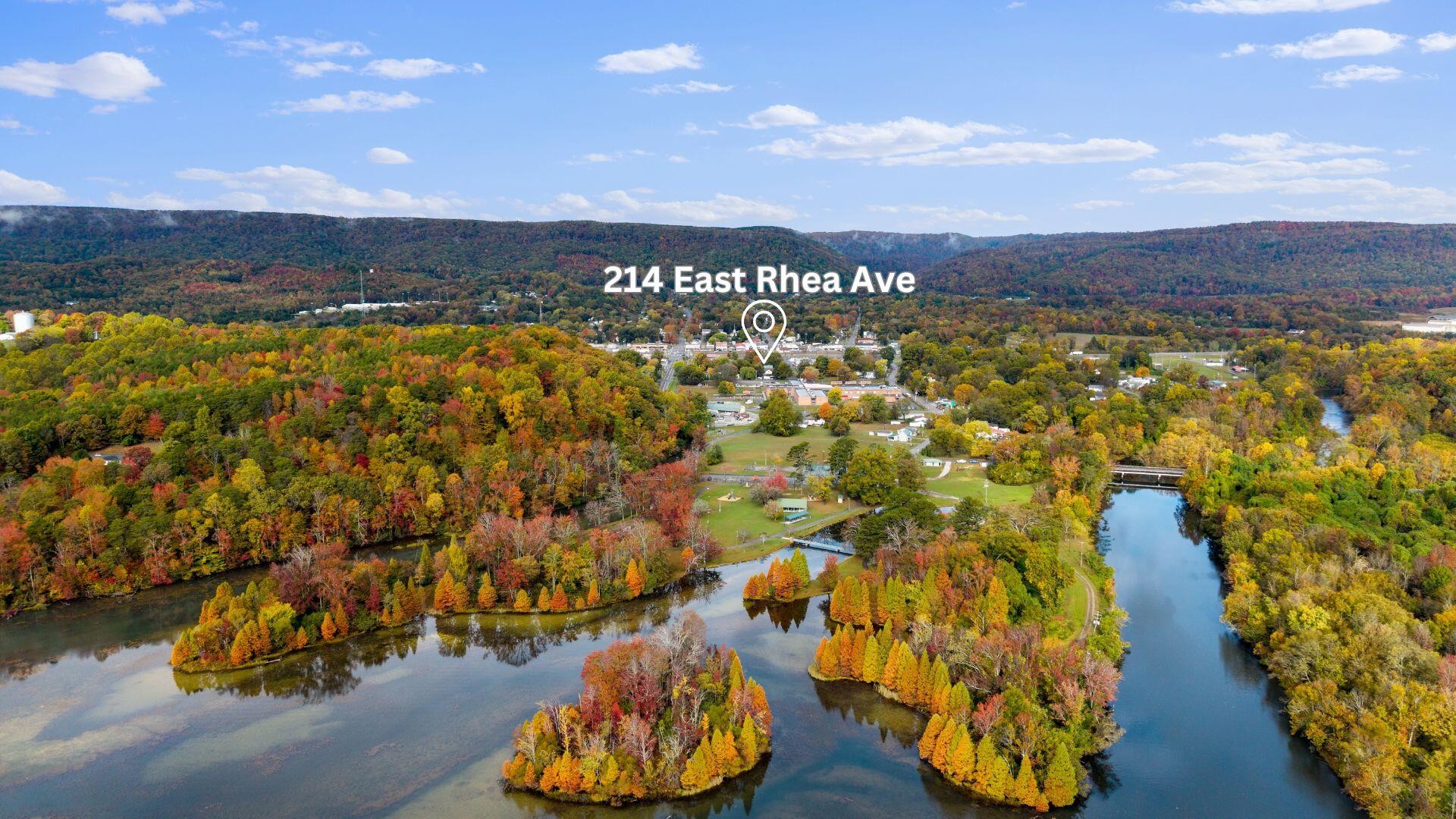214 E Rhea Avenue Spring City TN 37381