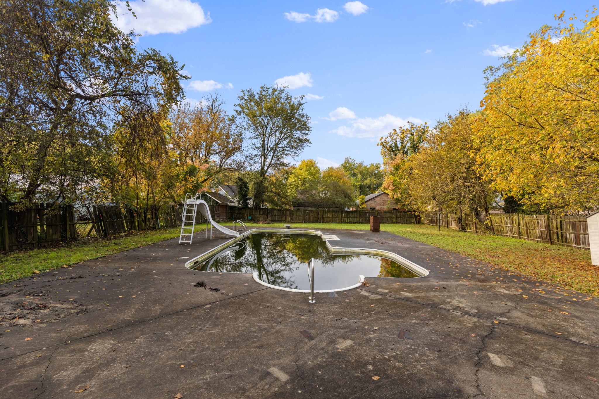 214 E Rhea Avenue Spring City TN 37381