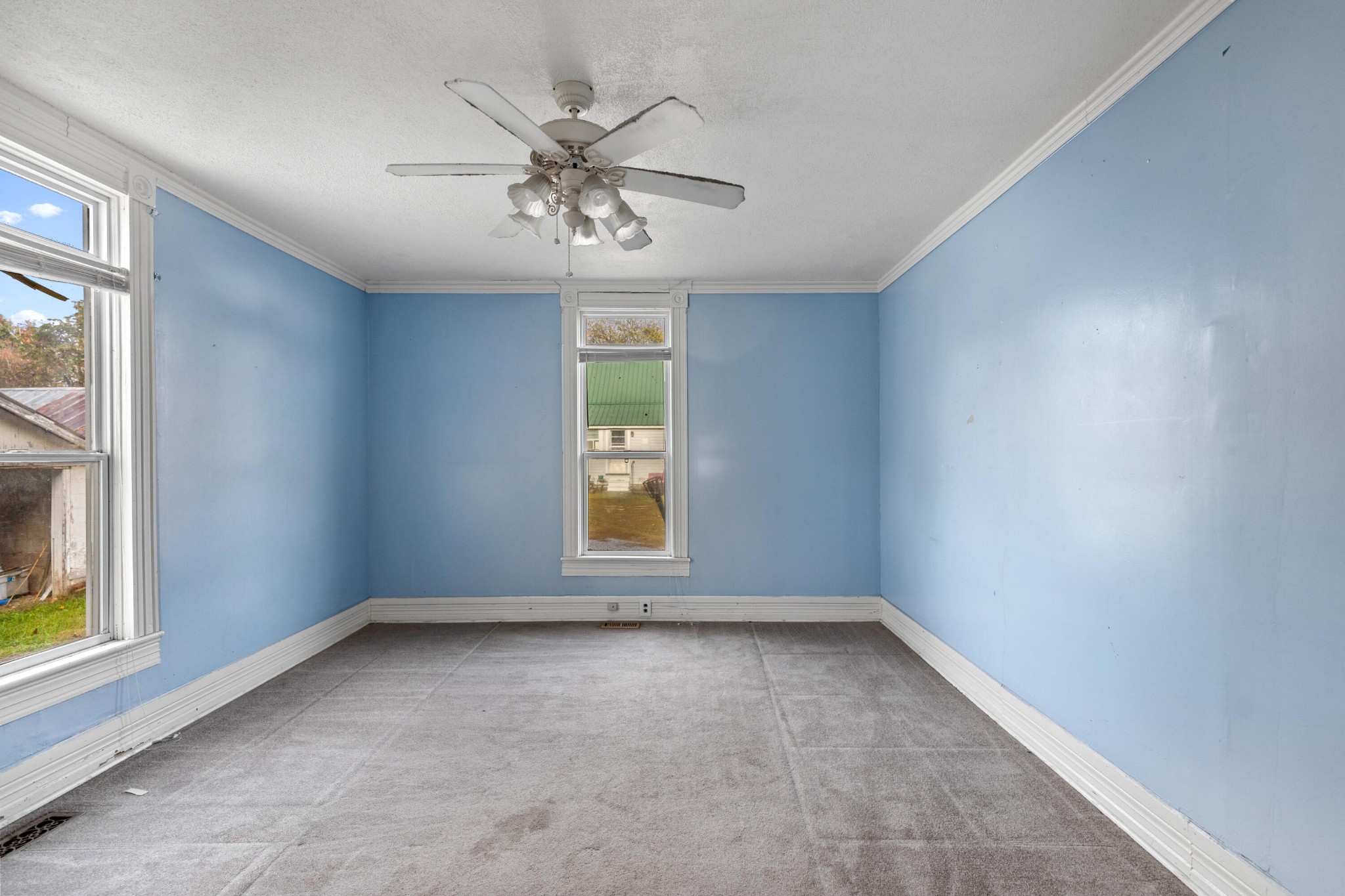 214 E Rhea Avenue Spring City TN 37381