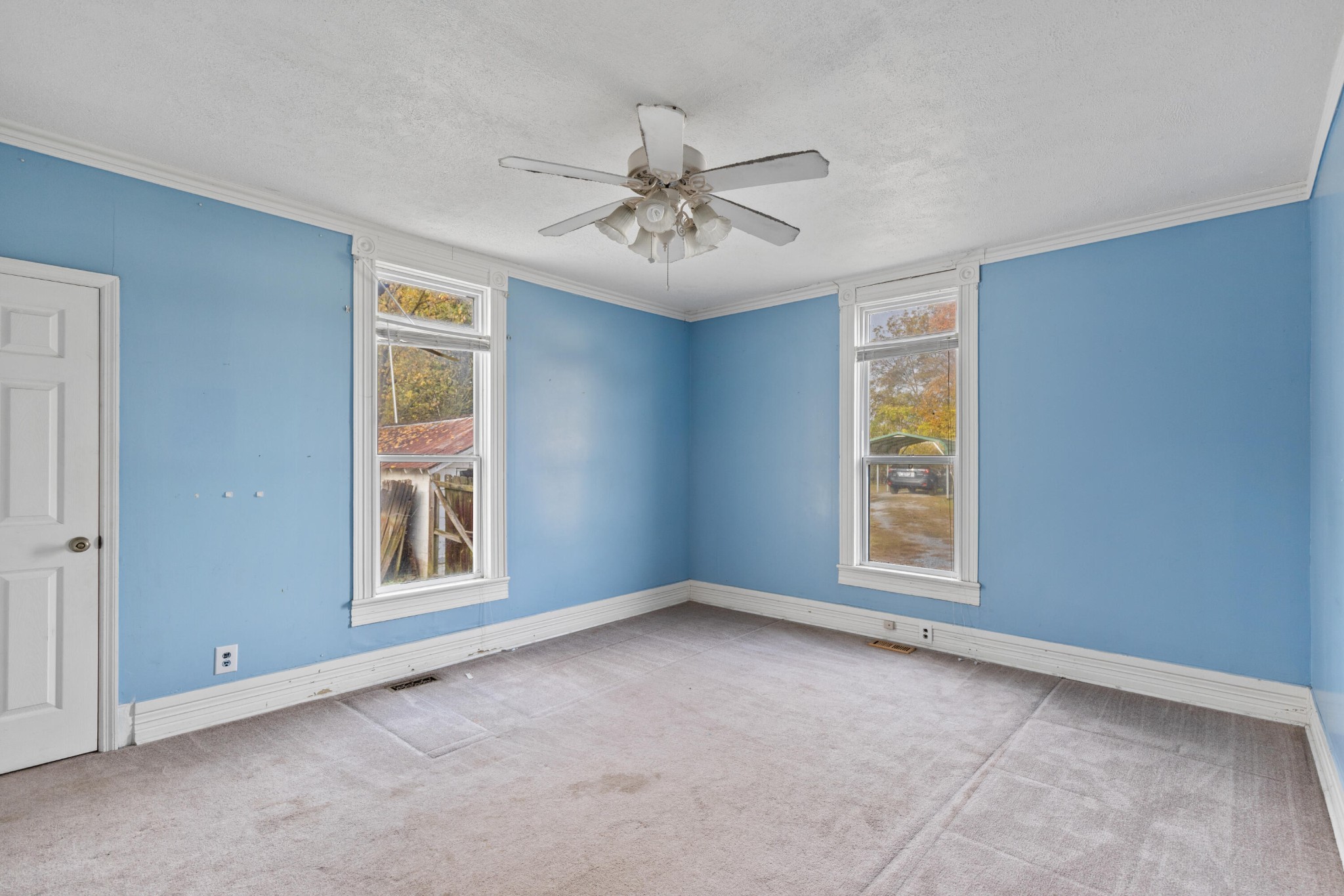 214 E Rhea Avenue Spring City TN 37381
