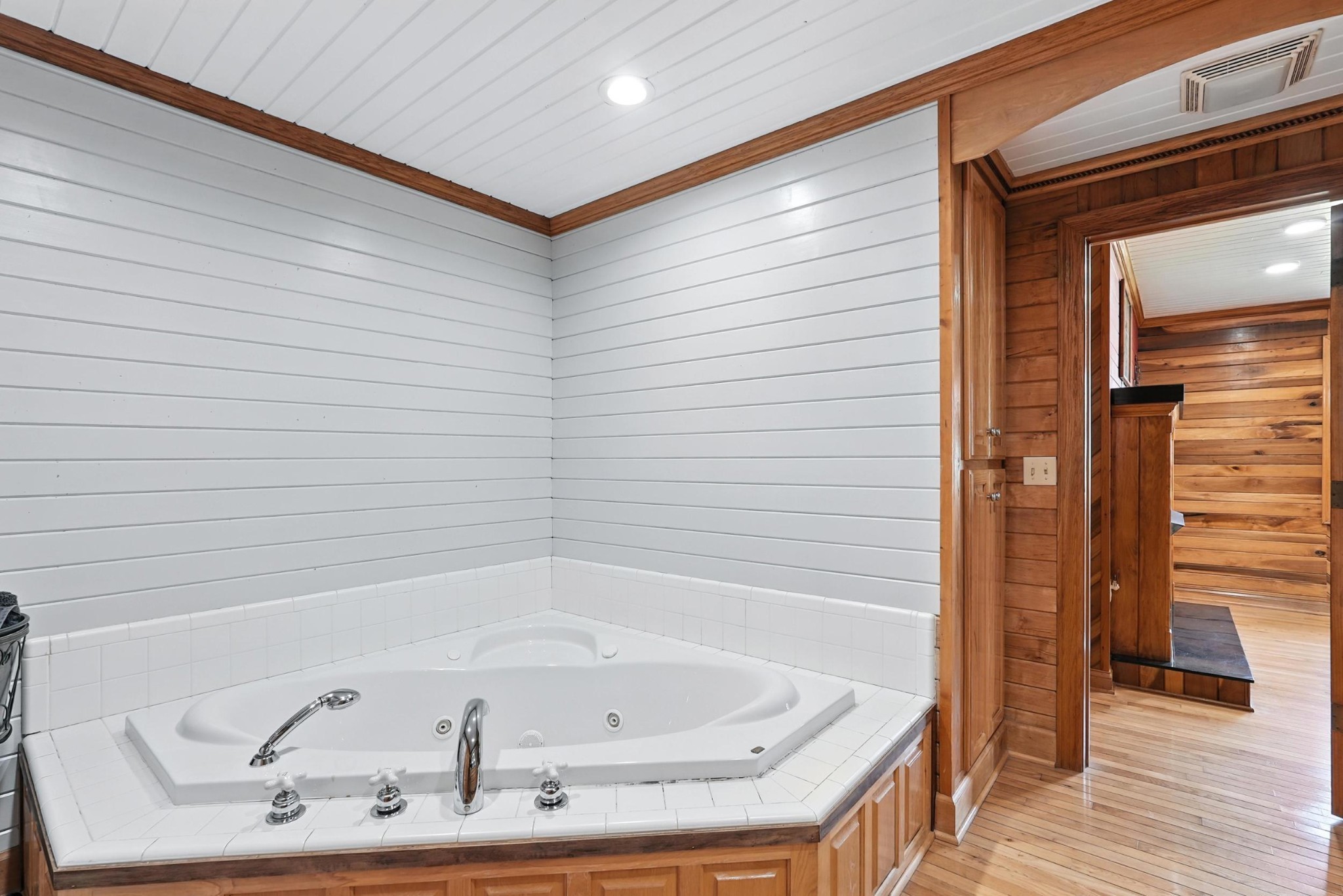 1880 Clydeton Road Waverly TN 37185
