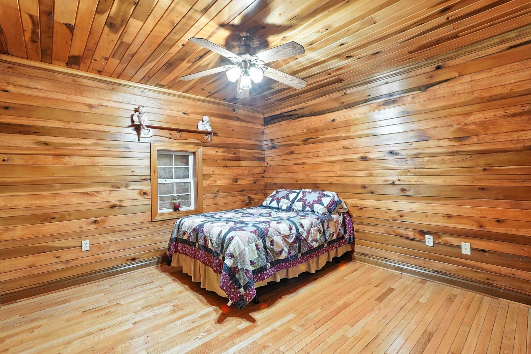 1880 Clydeton Road Waverly TN 37185