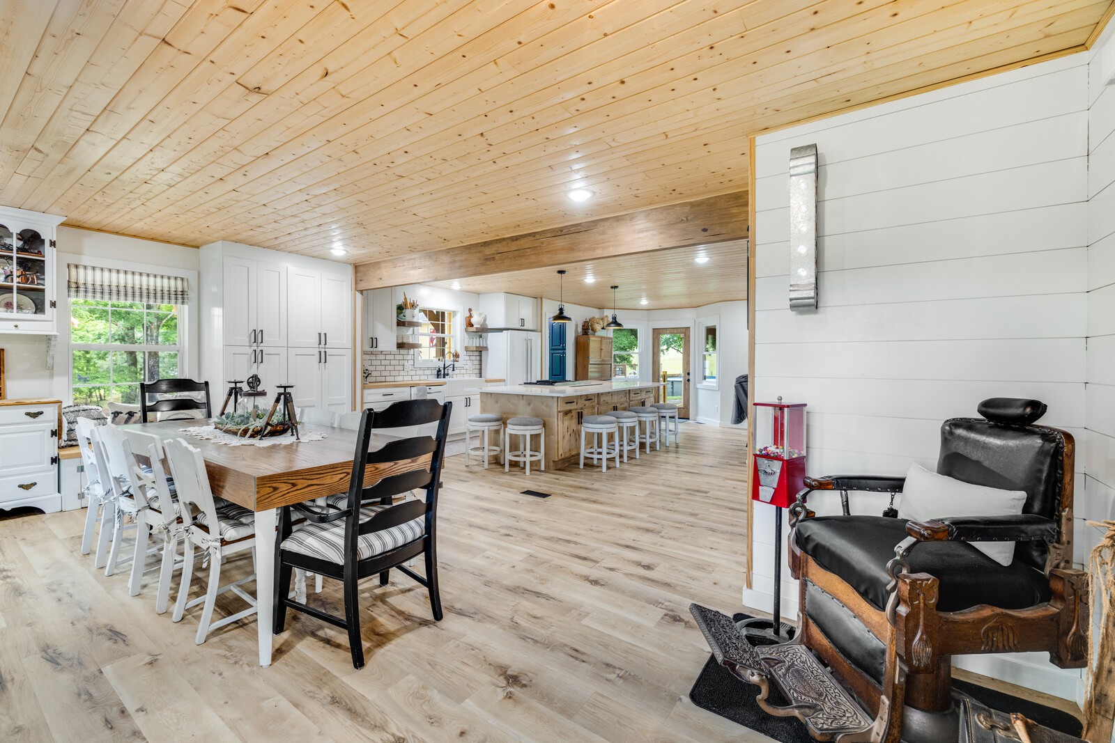 380 Webbs Camp Road Walling TN 38587