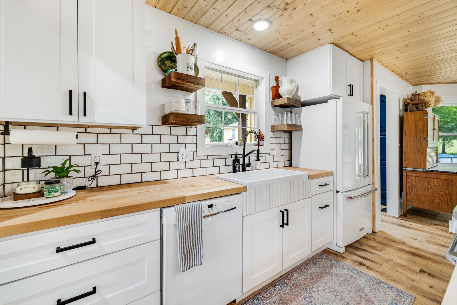 380 Webbs Camp Road Walling TN 38587