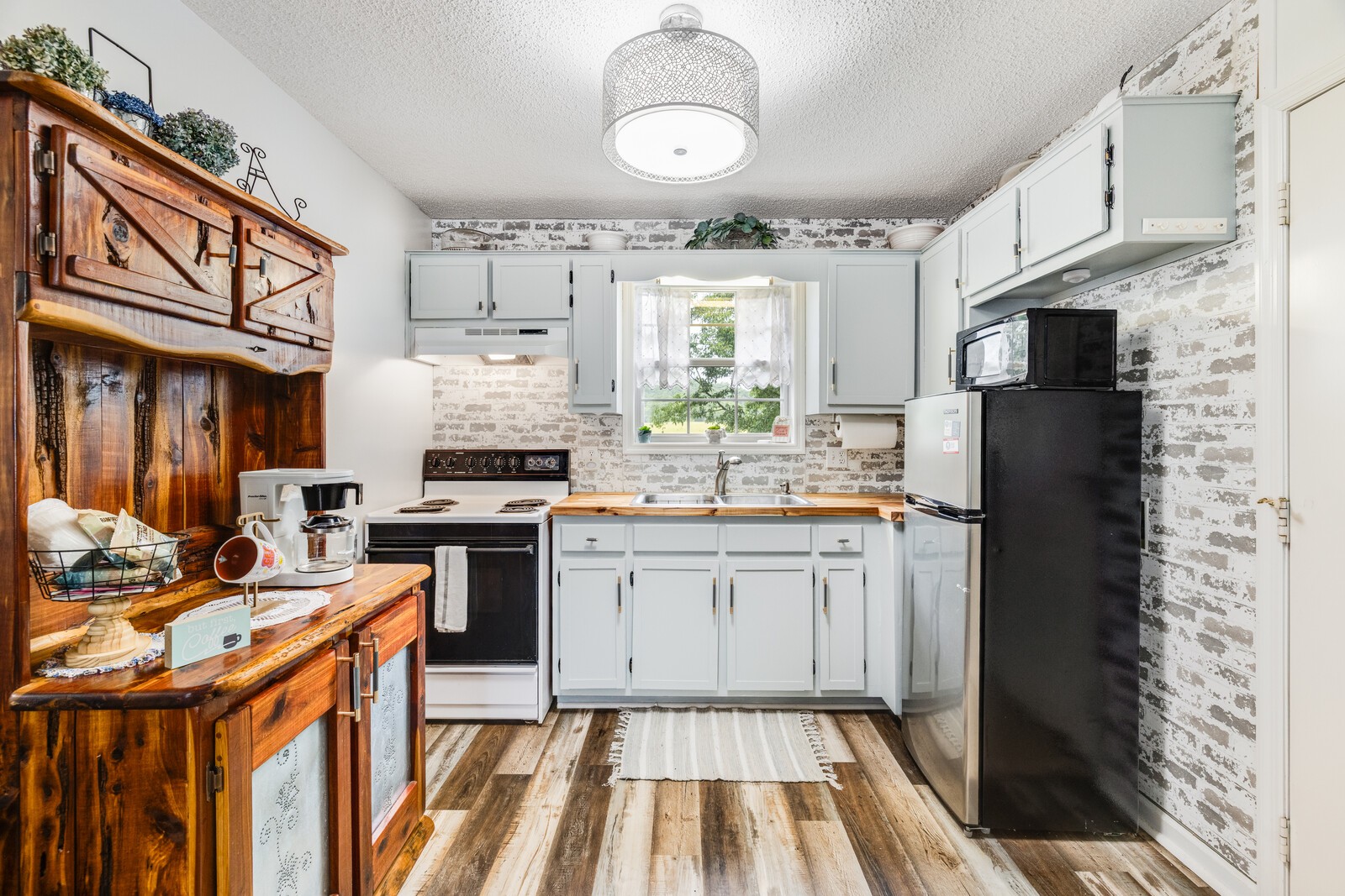 380 Webbs Camp Road Walling TN 38587