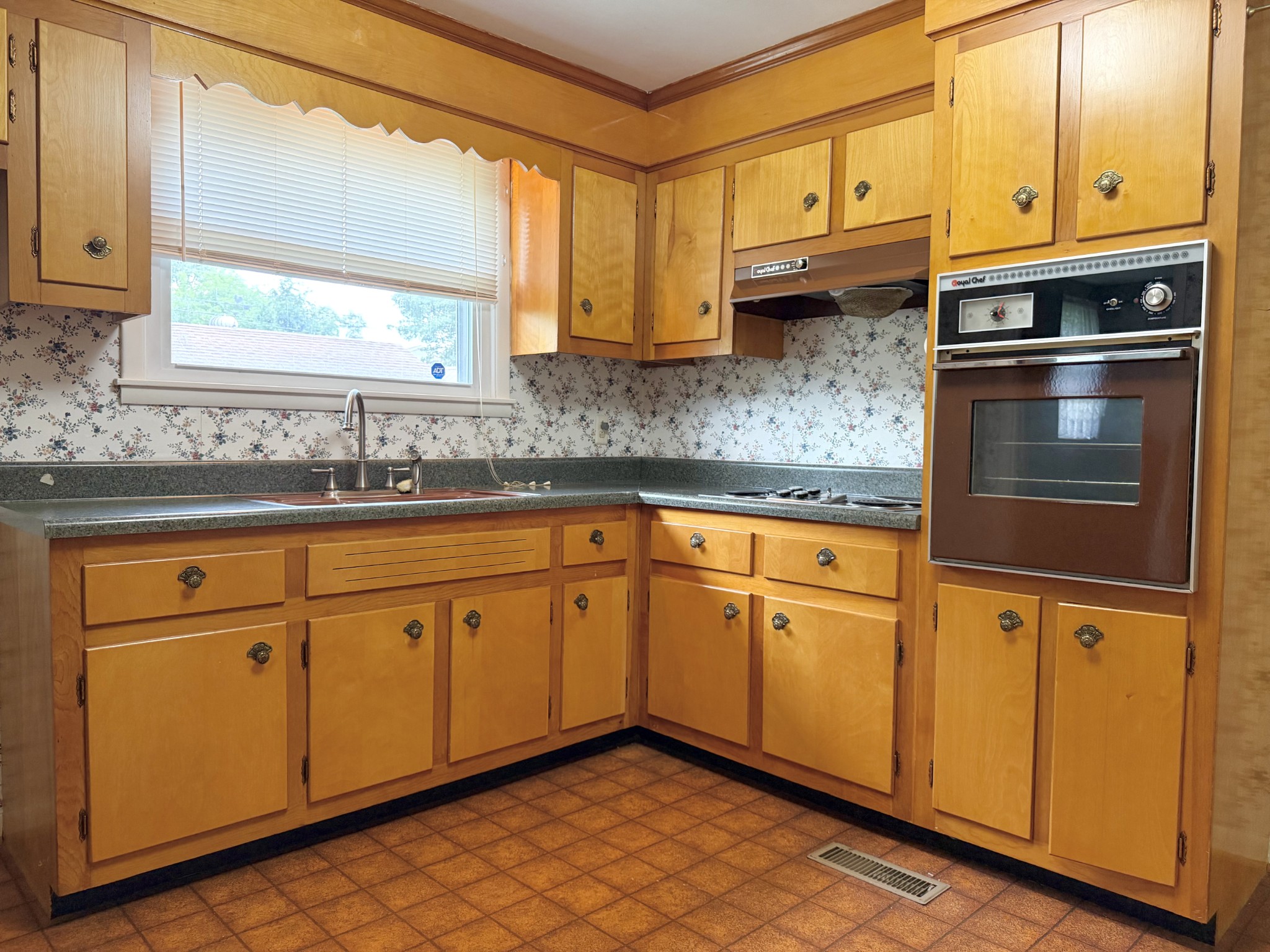 202 Charlemagne Boulevard Clarksville TN 37042