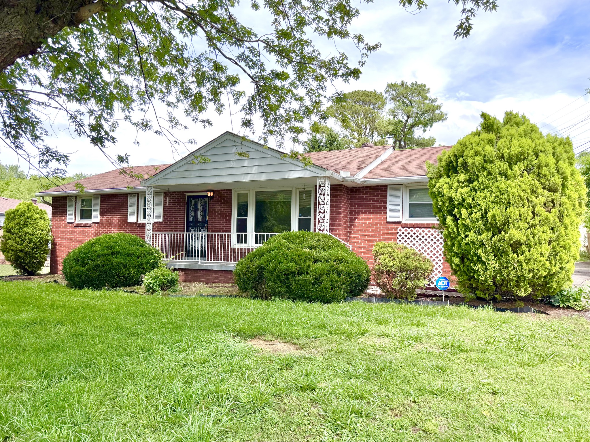 202 Charlemagne Boulevard Clarksville TN 37042