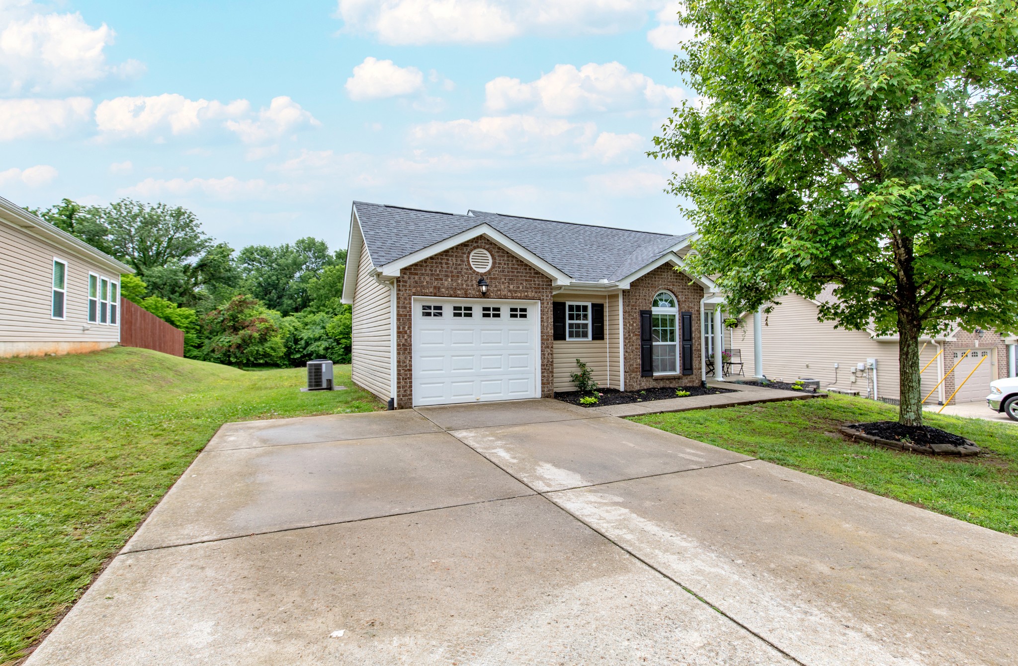 140 Granda Flora Drive White House TN 37188