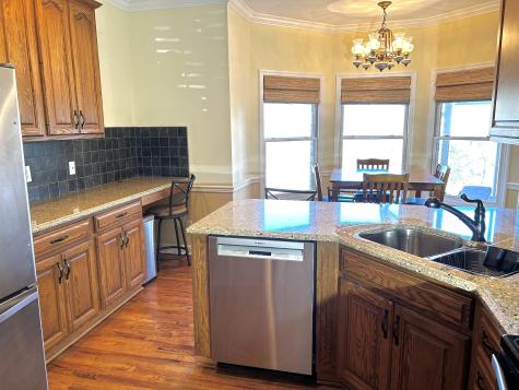 211 Coopers Cove Lynchburg TN 37352