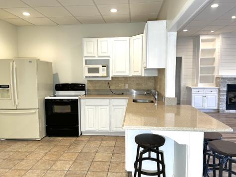211 Coopers Cove Lynchburg TN 37352