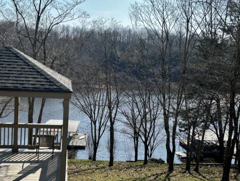 211 Coopers Cove Lynchburg TN 37352