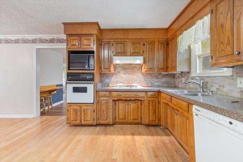 161 Circle Drive Mc Ewen TN 37101