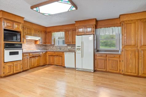 161 Circle Drive Mc Ewen TN 37101