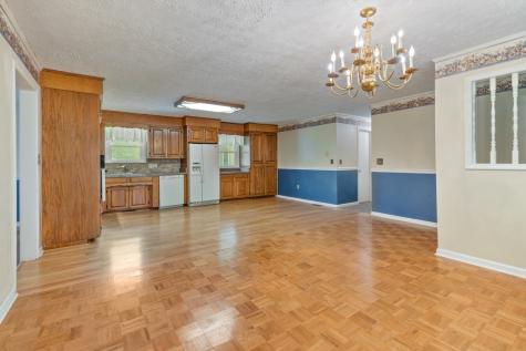 161 Circle Drive Mc Ewen TN 37101