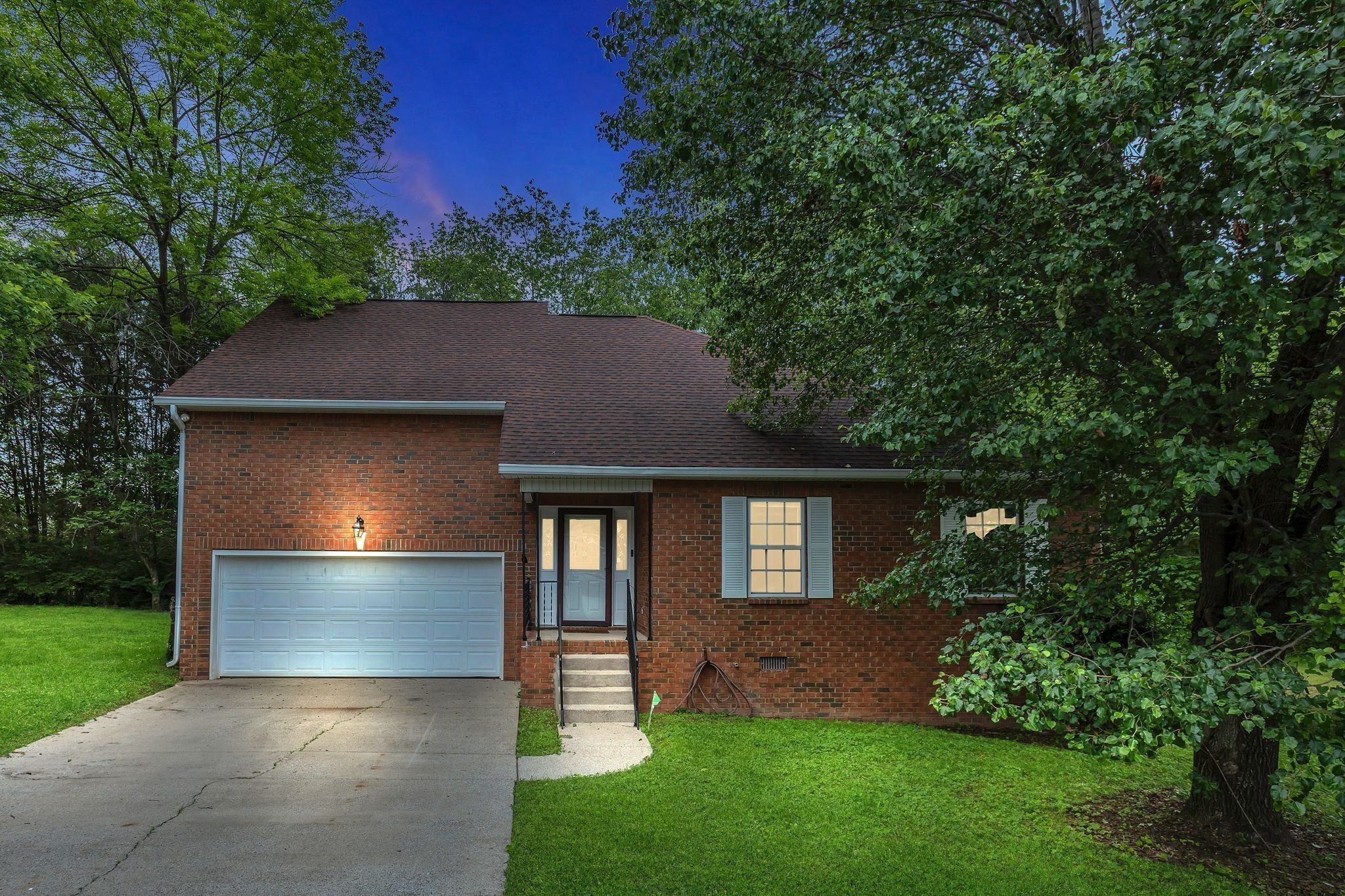 121 Buena Vista Court Nashville TN 37218