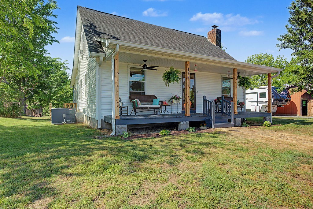 175 Gentry Gray Road Cadiz KY 42211