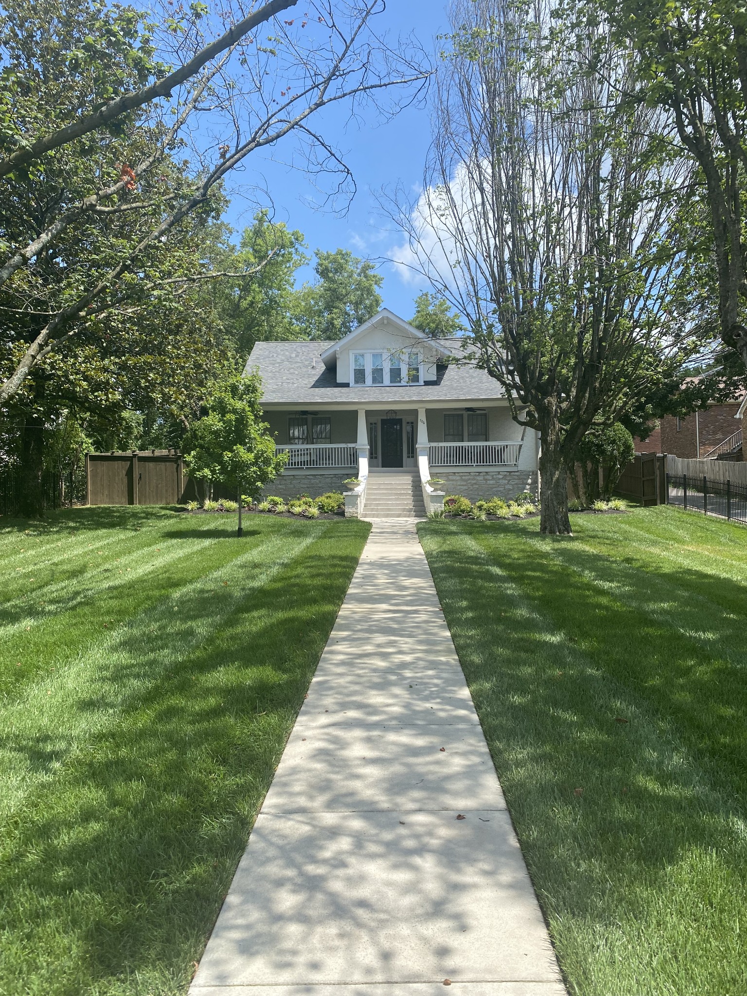 706 W 7th Street Columbia TN 38401