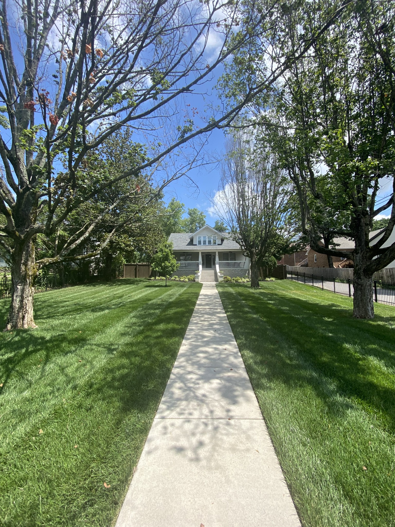 706 W 7th Street Columbia TN 38401