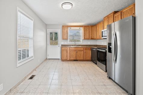 307 Lafayette Point Circle Clarksville TN 37042