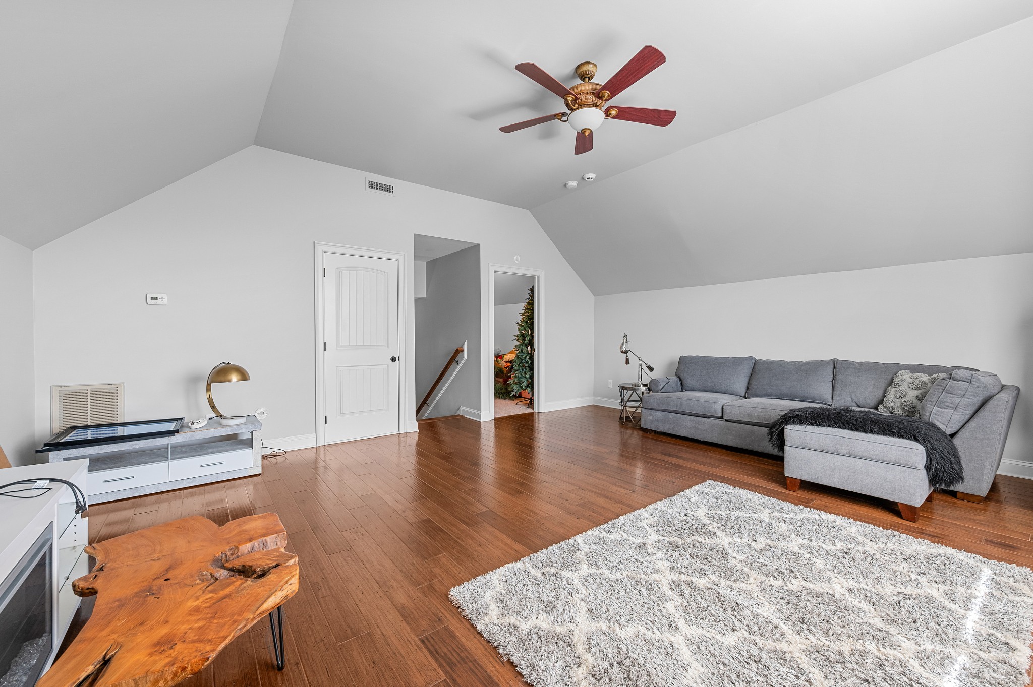 1655 Noah Lane Gallatin TN 37066
