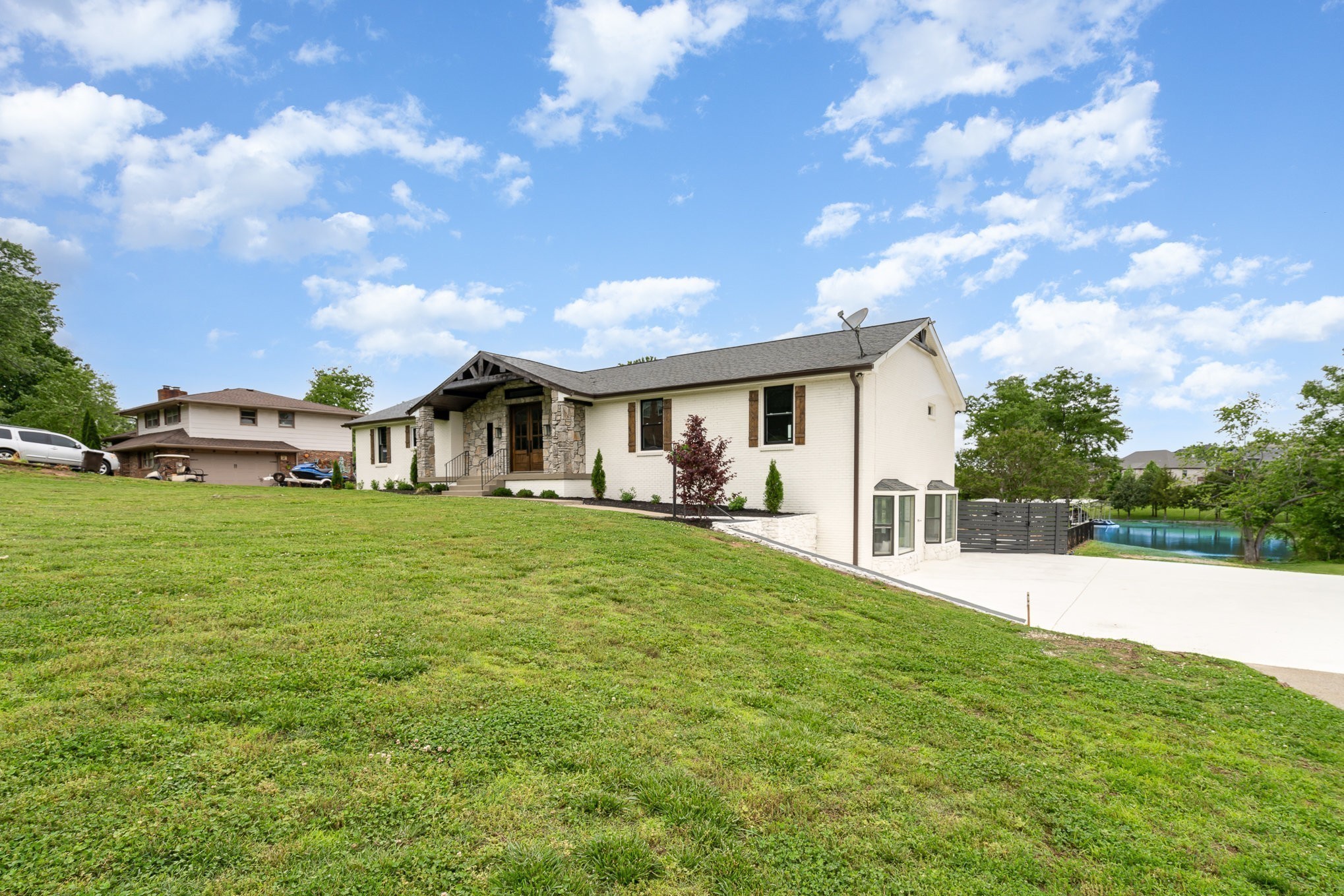 95 Short Drive Mount Juliet TN 37122
