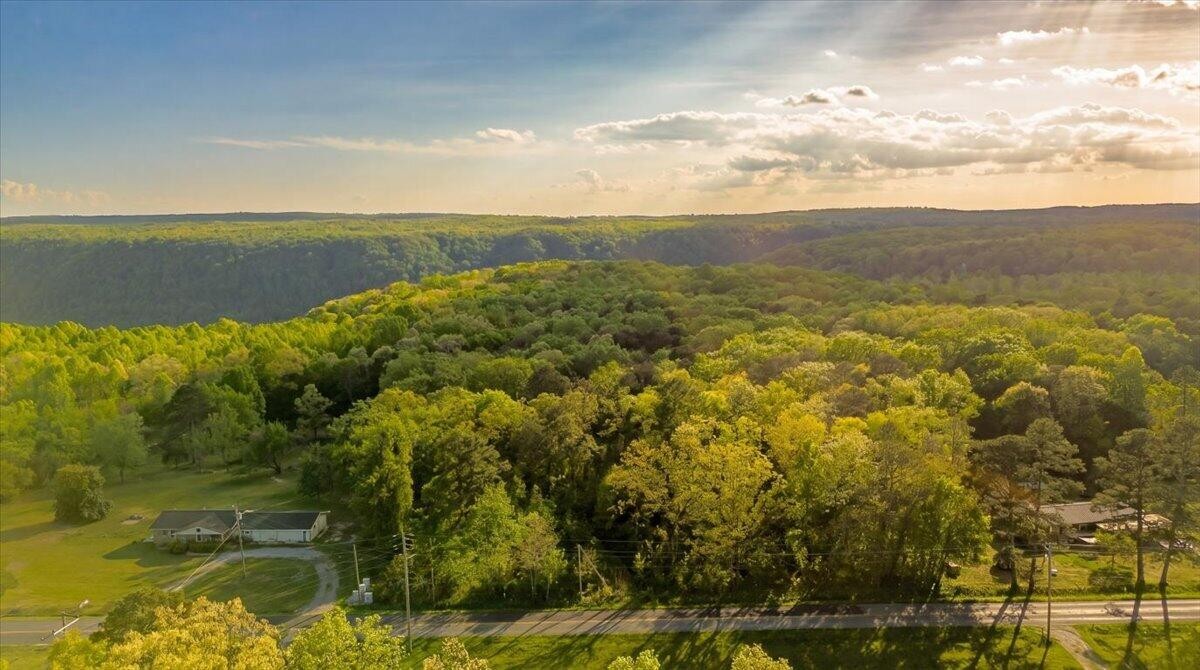 0 Sequatchie Mountain Road Sequatchie TN 37374